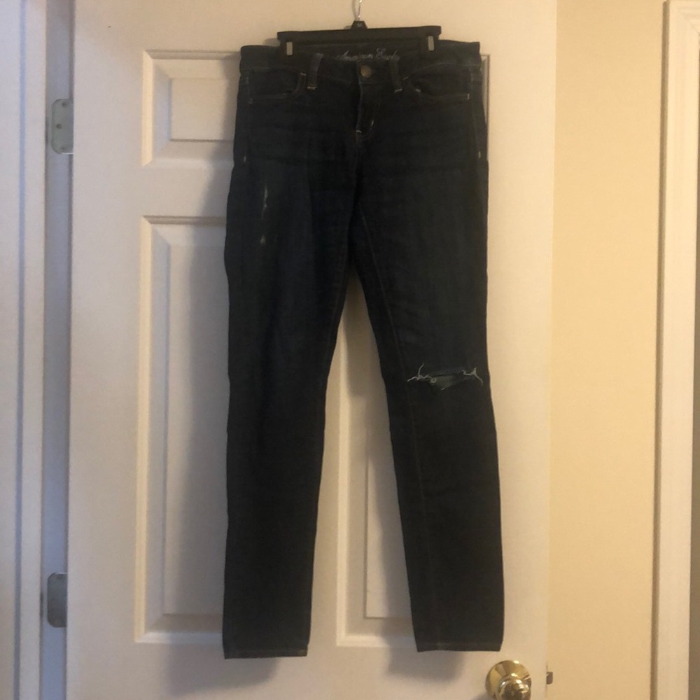 American Eagle blue skinny jeans